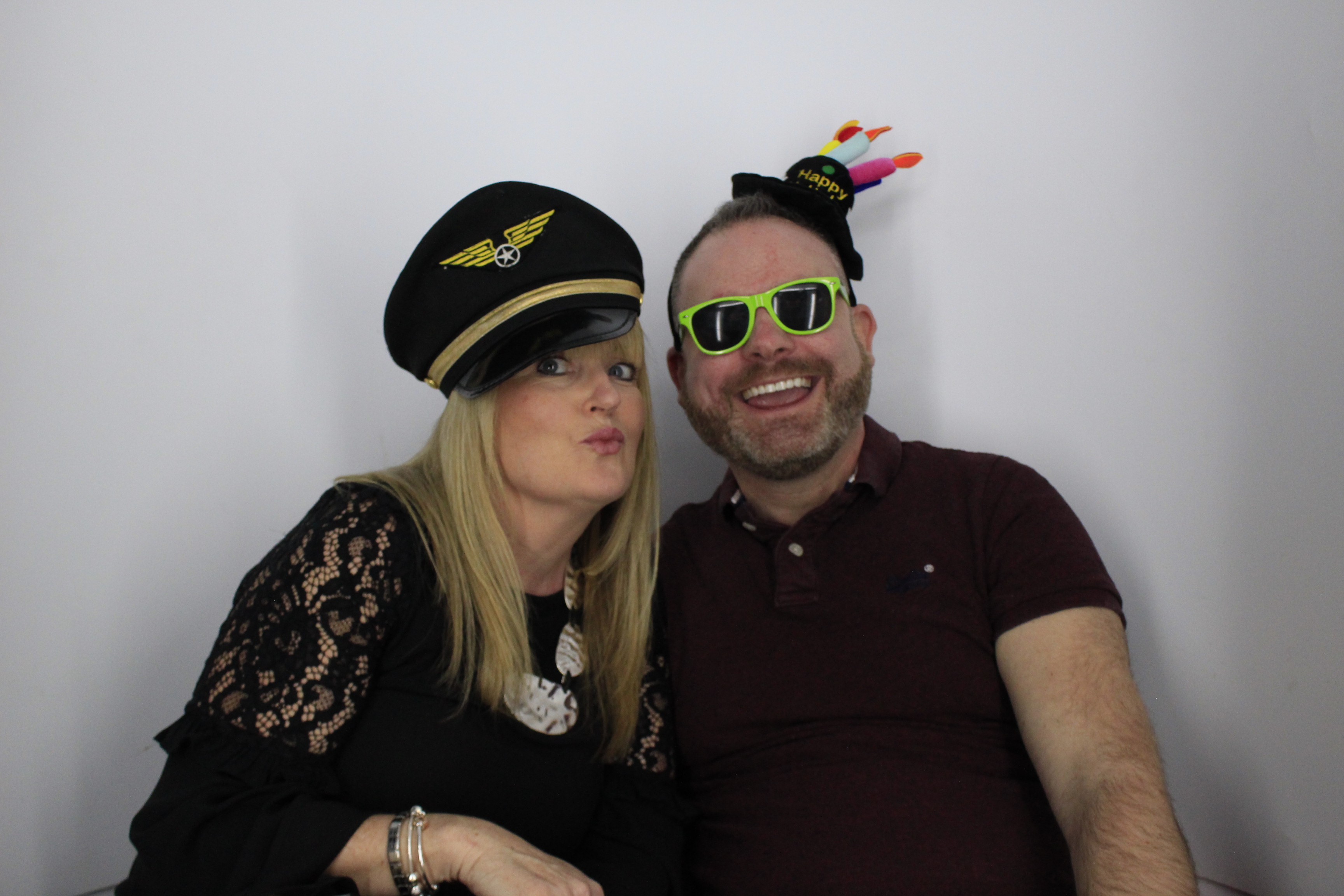 Darren and sarah’s 40th birthday celebration | View more photos from the event at gallery.myphotoboothexperience.co.uk/u/MyPhotoBoothExperienceLtd/Darren-and-sarah’s-40th-birthday-celebration